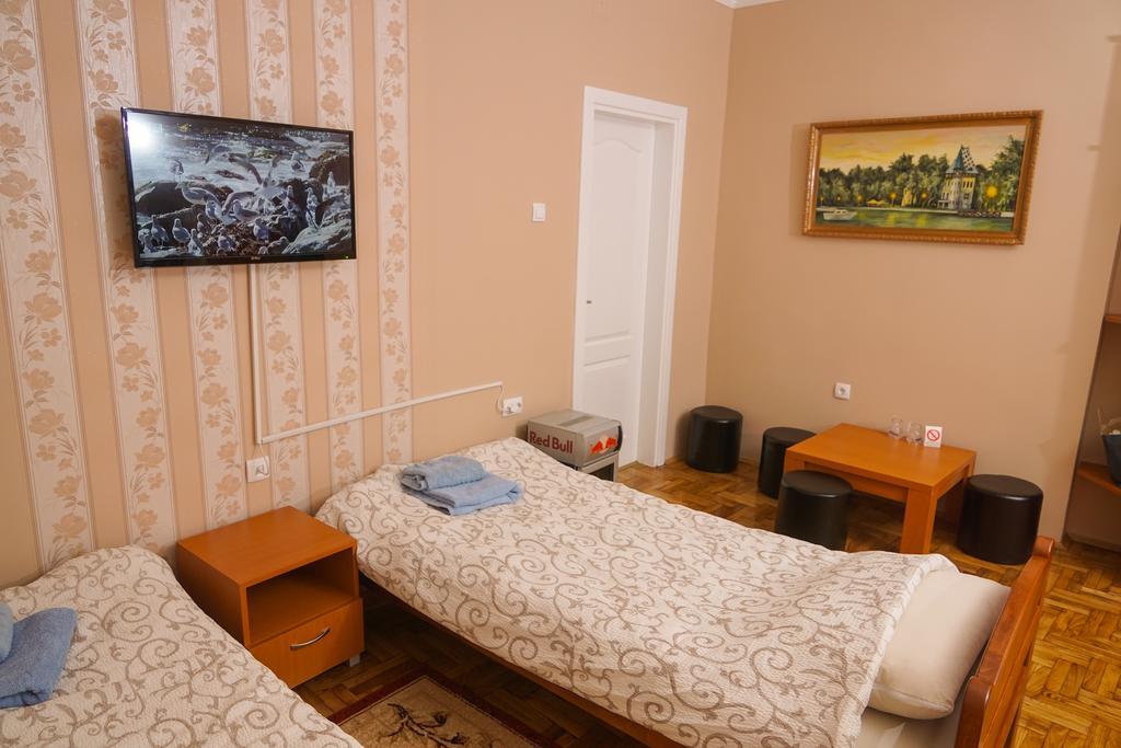 ホテル Amfora Palić エクステリア 写真